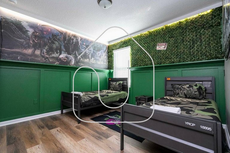 12BR Villa w/ Pool – Solterra Resort Orlando