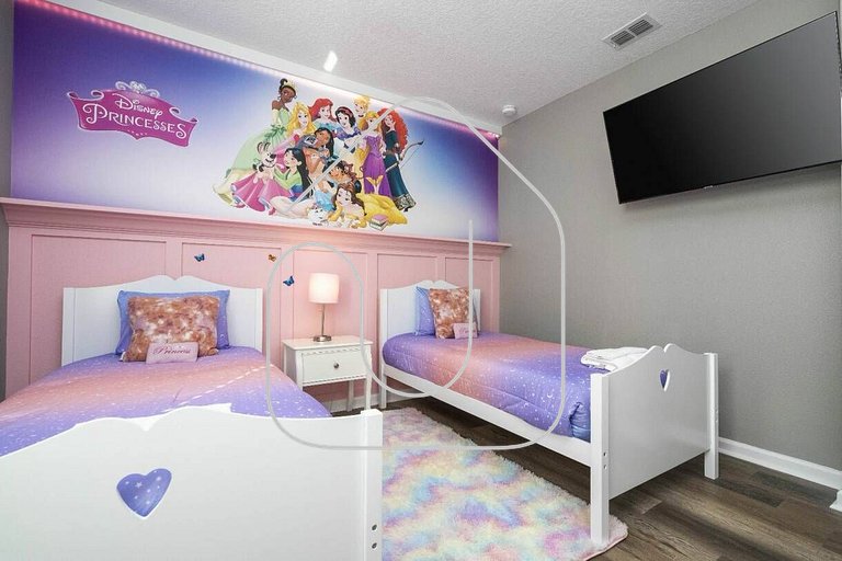 12BR Villa w/ Pool – Solterra Resort Orlando