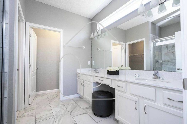 12BR Villa w/ Pool – Solterra Resort Orlando