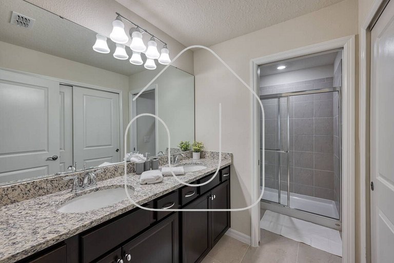 5BR Windsor Island Home w/ Private Pool