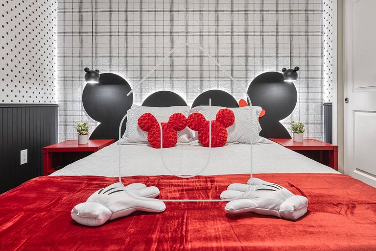 Casa 5Q no Windsor Island c/ Piscina Privativa