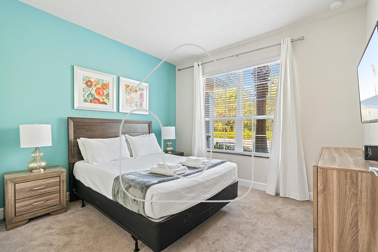 Amazing 3BDR with private pool - 1605