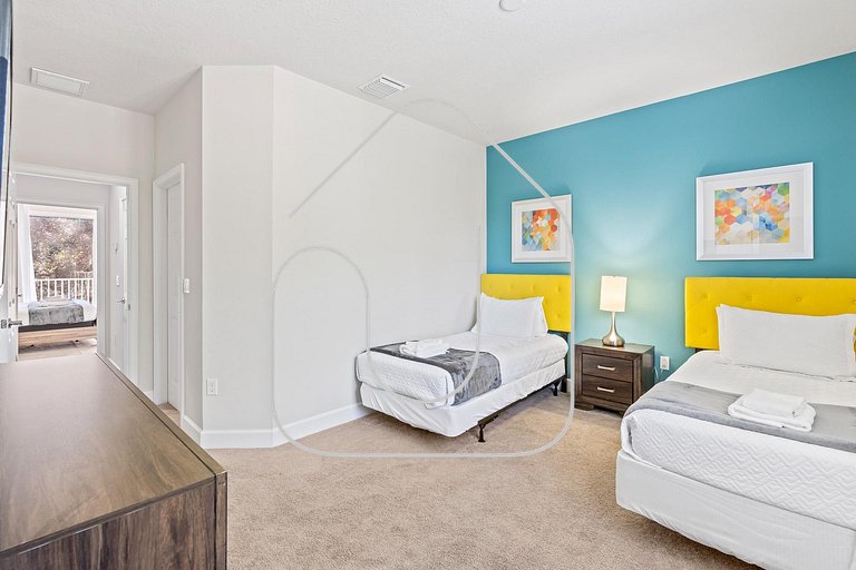 Amazing 3BDR with private pool - 1605