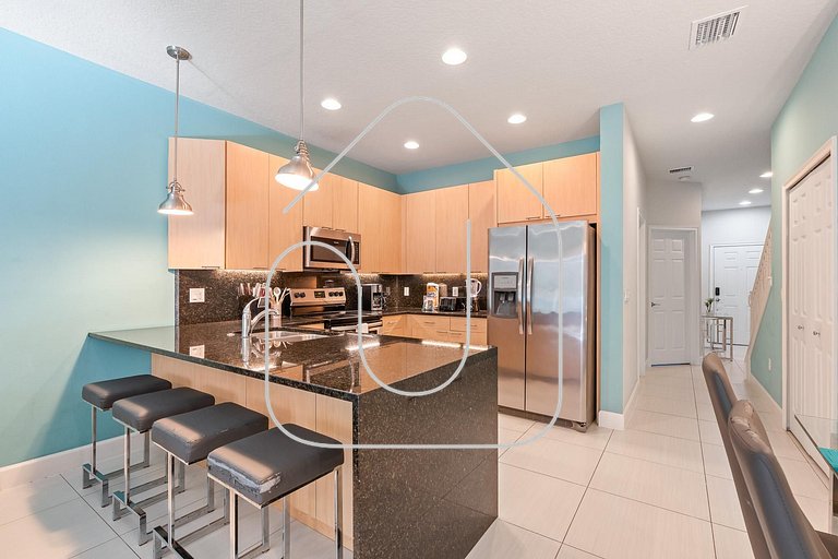 Amazing 3BDR with private pool - 1605