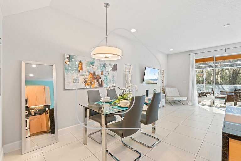 Amazing 3BDR with private pool - 1605