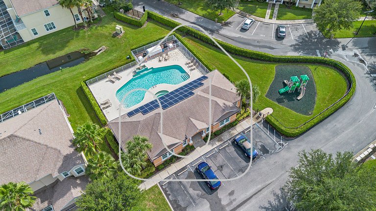 Amazing 3BDR with private pool - 1605