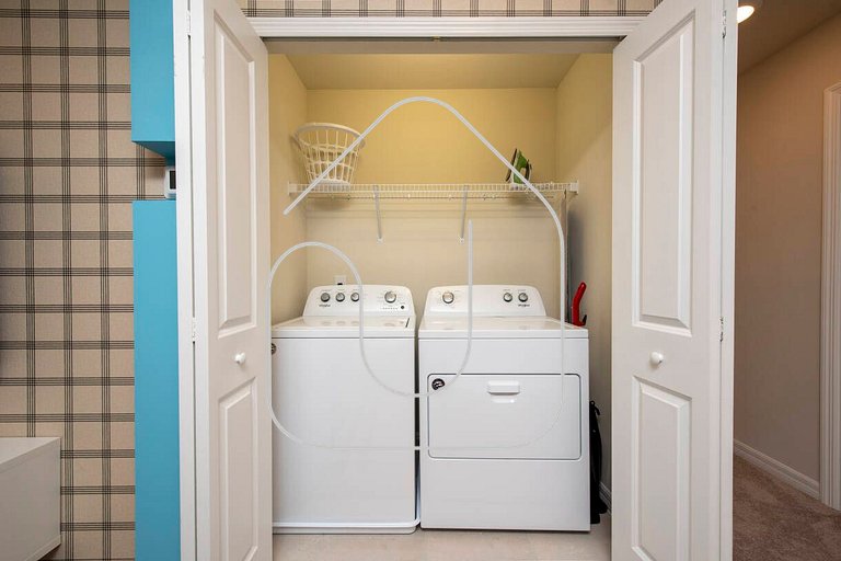 5BR Resort Townhome w/ Pool near Disney