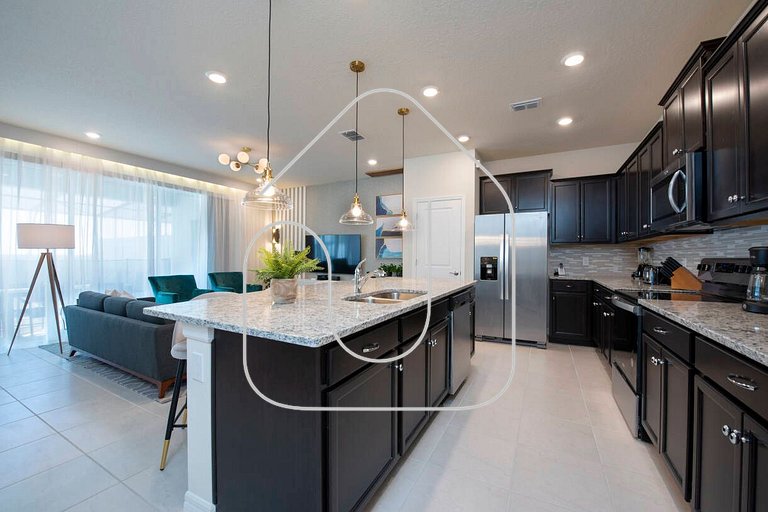 5BR Resort Townhome w/ Pool near Disney