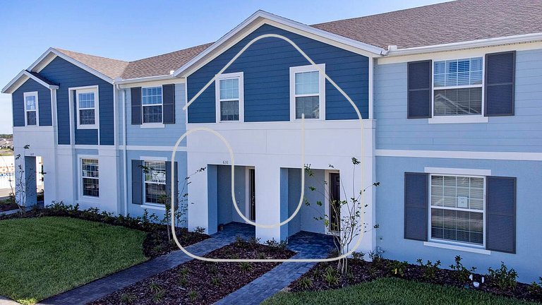 5BR Resort Townhome w/ Pool near Disney