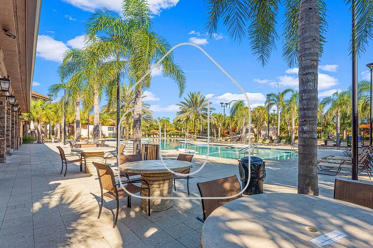 Solterra 6BR Lakeview + Pool & Game Room