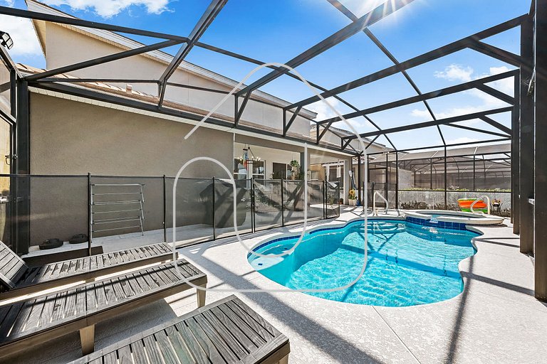 Solterra 6Q c/ Piscina, Game Room