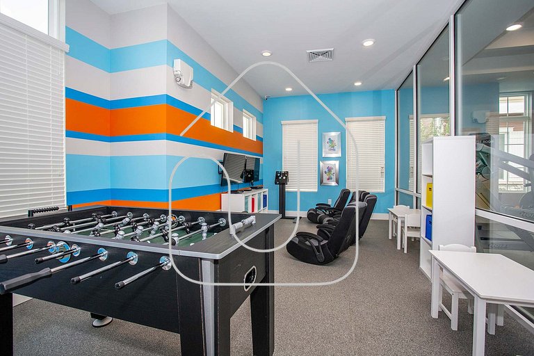 Townhome 3Q no Summerville com Quarto Temático