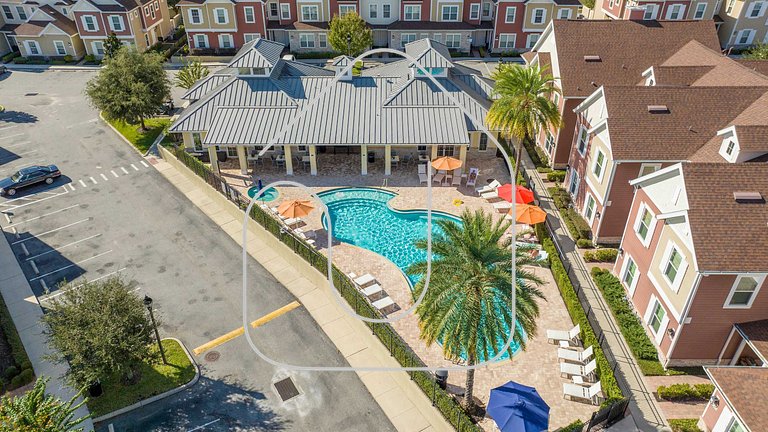 Townhome 3Q no Summerville com Quarto Temático