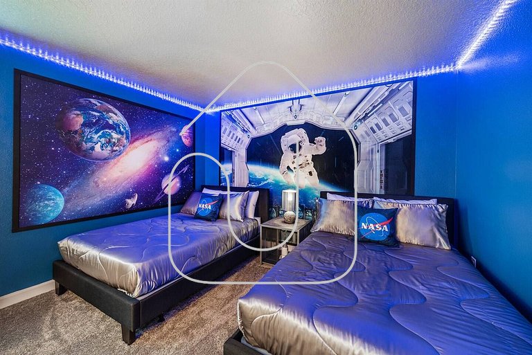 Bookmark Villa 8Q no Storey Lake c/ Piscina