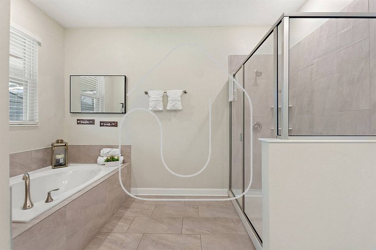 Bookmark Villa 8BR @ Storey Lake w/ Pool