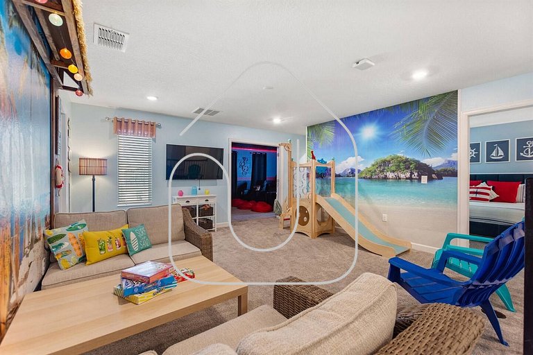 Bookmark Villa 8BR @ Storey Lake w/ Pool