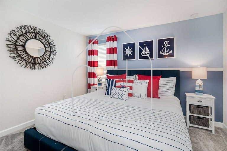 Bookmark Villa 8BR @ Storey Lake w/ Pool