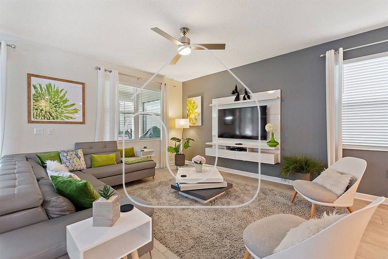 Bookmark Villa 8BR @ Storey Lake w/ Pool