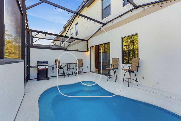 Paradiso Grande 5BR Home w Pool, Mario Game Room