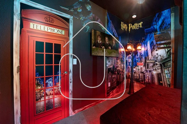 Paradiso Grande 5BR Home w Pool, Mario Game Room