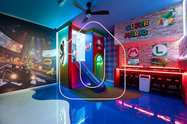 Paradiso Grande 5BR Home w Pool, Mario Game Room