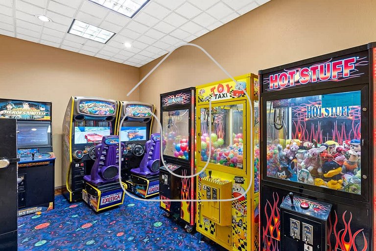 Pool View Suite – Near Disney, 1BR Comfort