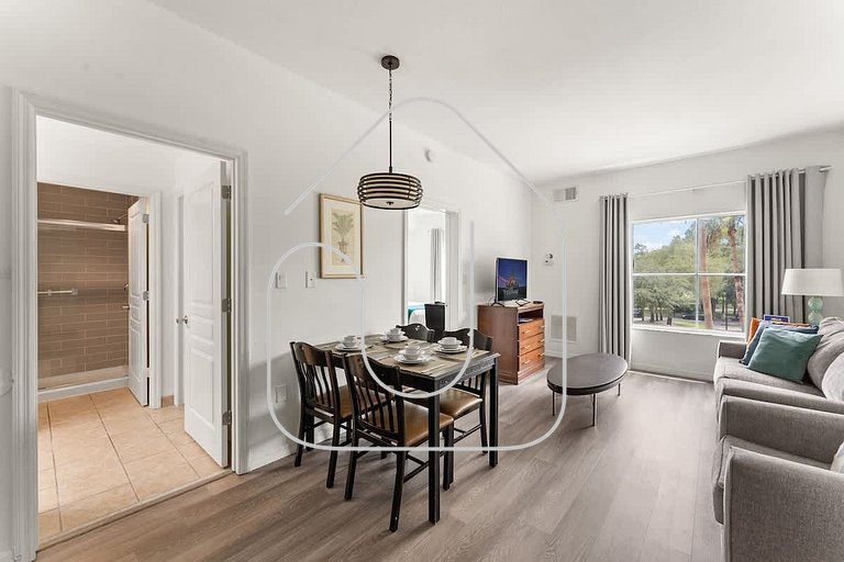 Pool View Suite – Near Disney, 1BR Comfort