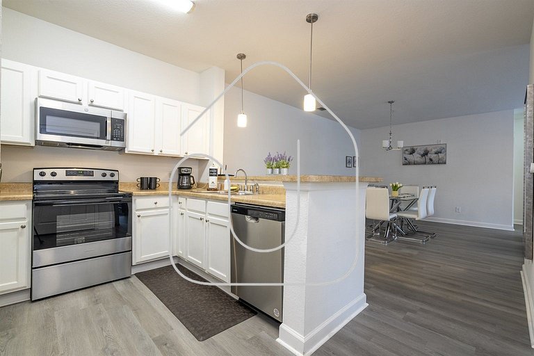 Kissimmee 3BR Condo – Near Disney & Universal