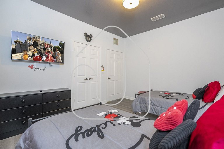 Kissimmee 3BR Condo – Near Disney & Universal