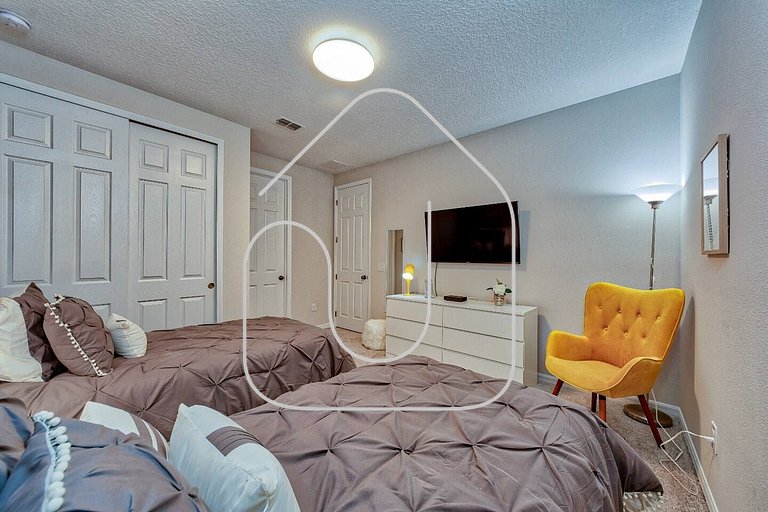 5BR Pool Home Solara Resort — Near Disney