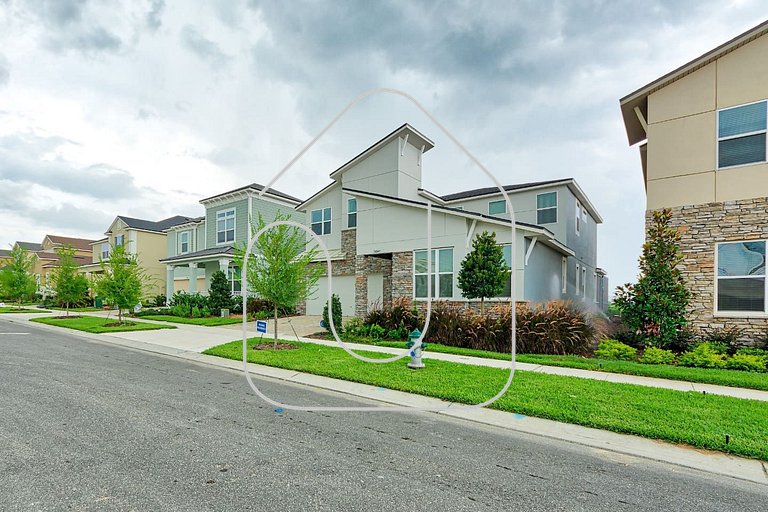 5BR Pool Home Solara Resort — Near Disney