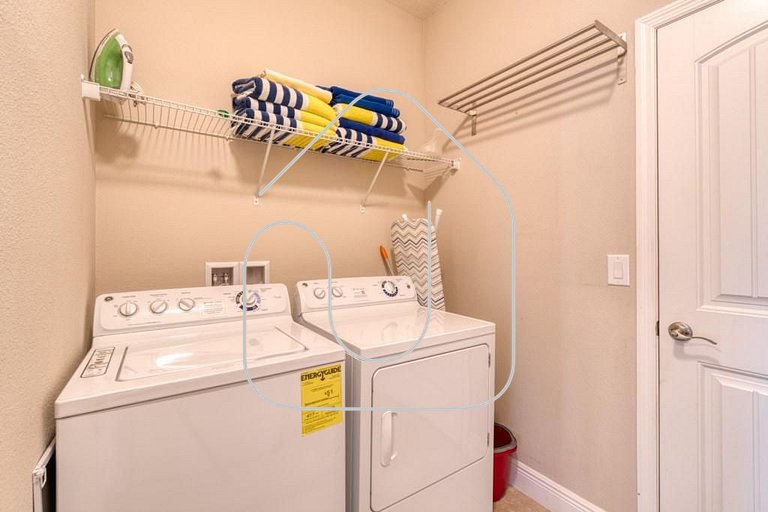 Casa 6Q Solterra c/ Piscina Privativa e Suítes