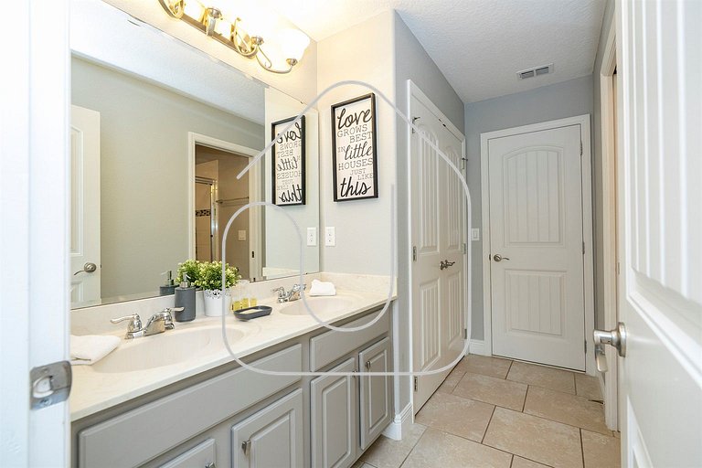 6BR Solterra Home w/ Pool + Resort Access