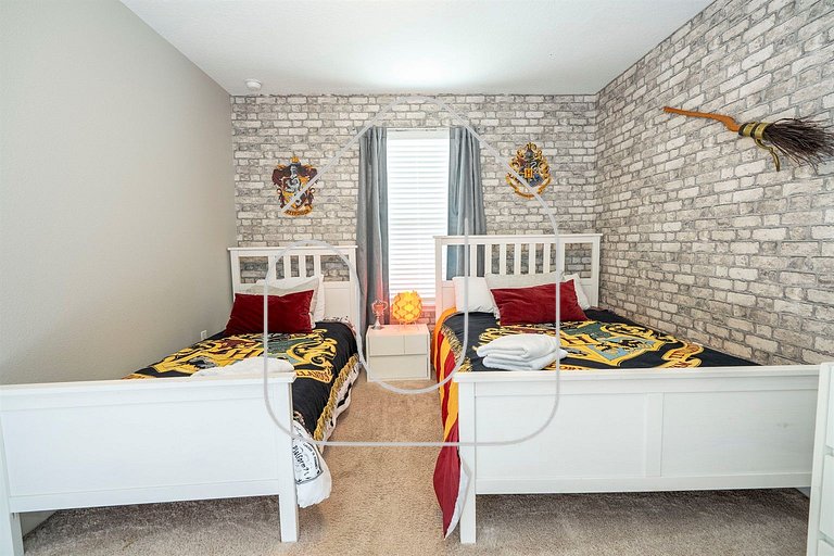 6BR Solterra Home w/ Pool + Resort Access