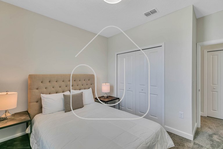 Storey Lake 6BR Home w/ Pool & Game Room