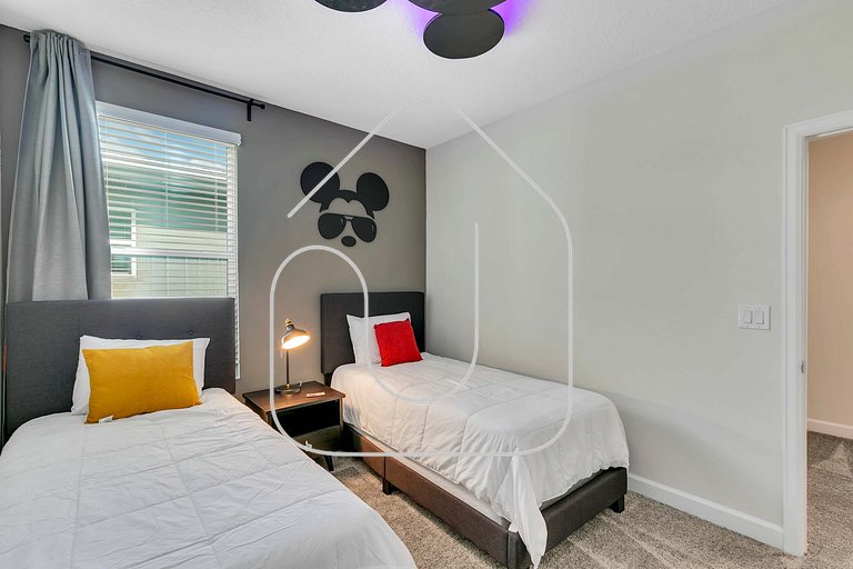 Casa 6Q c/ Piscina & Sala de Jogos — Storey Lake