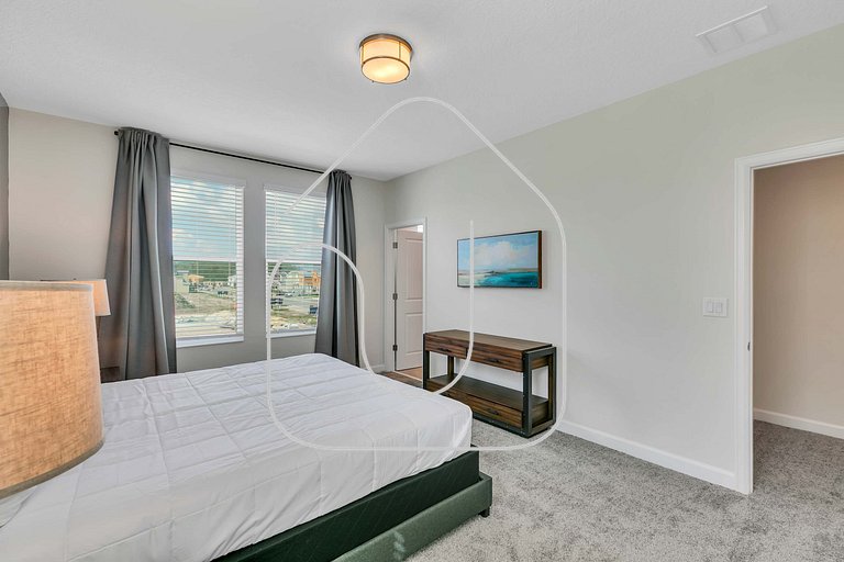 Storey Lake 6BR Home w/ Pool & Game Room