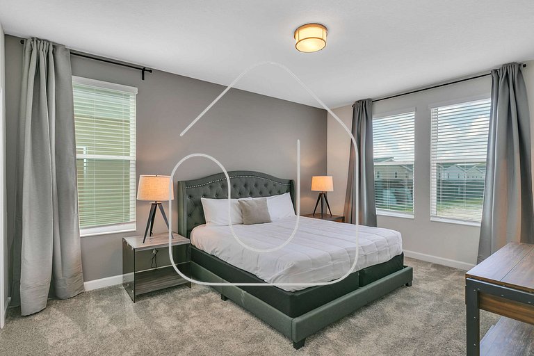 Storey Lake 6BR Home w/ Pool & Game Room