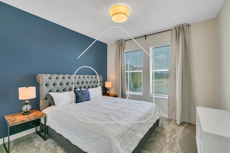 Storey Lake 6BR Home w/ Pool & Game Room