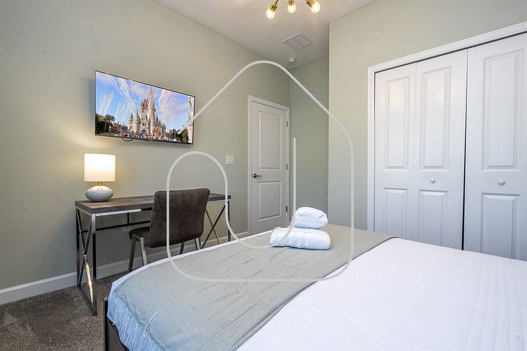 Townhome 5Q c/ Piscina – 8mi da Disney