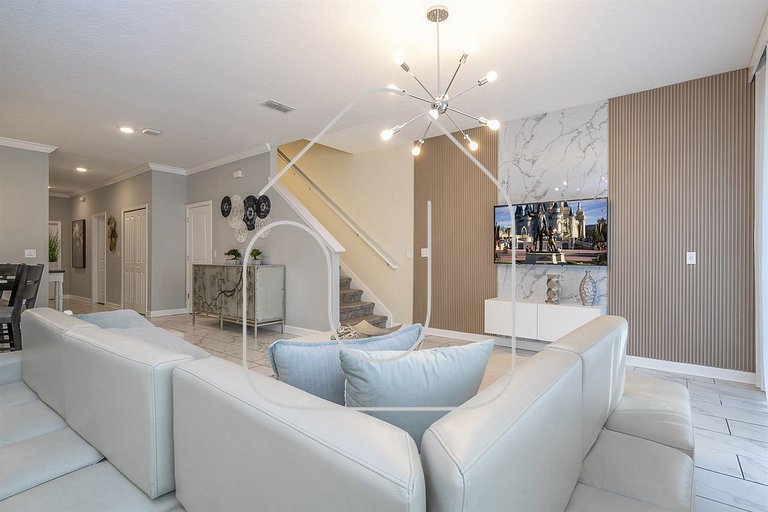 Townhome 5Q c/ Piscina – 8mi da Disney