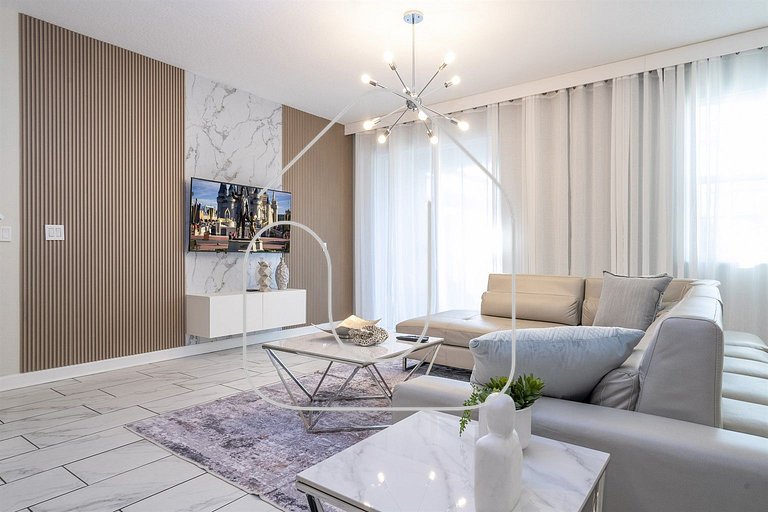 Townhome 5Q c/ Piscina – 8mi da Disney