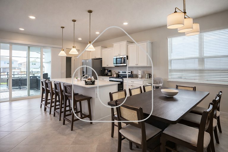 Luxury 5BR Home w/ Pool, Cinema, PS5 & Game Room