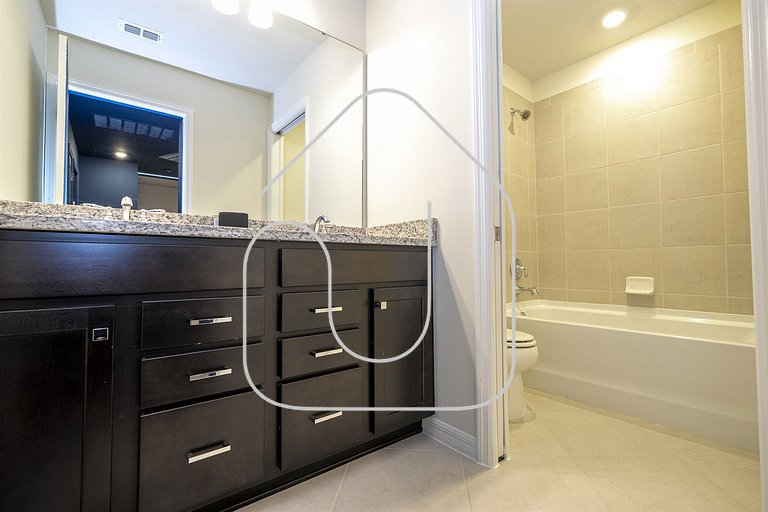 5BR Windsor Cay Pool Home with Game Loft