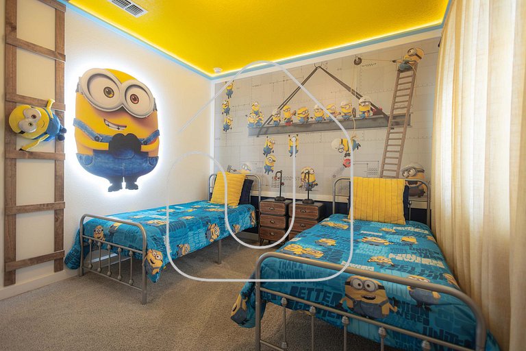 Storey Lake 5BR Home with Private Pool