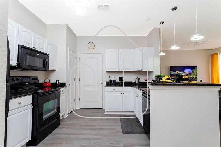 2BR/2BA Condo in Cane Island Resort