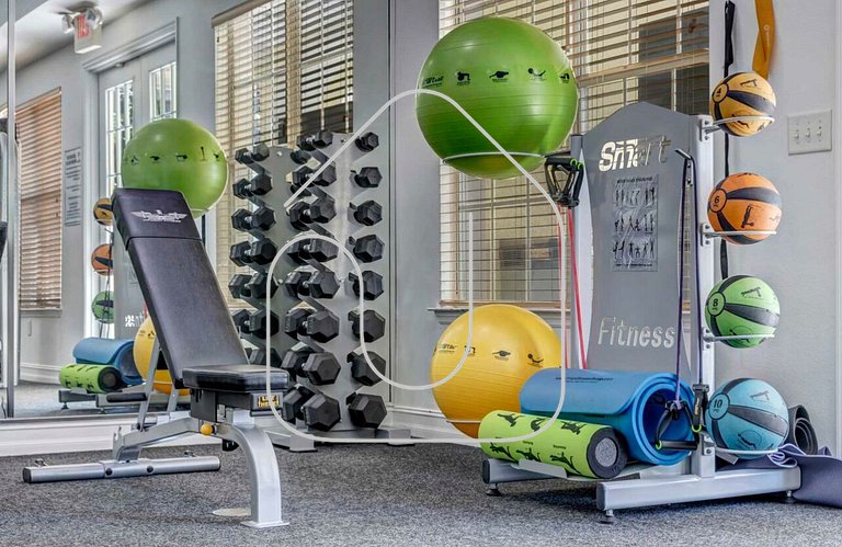 2BR/2BA Condo in Cane Island Resort