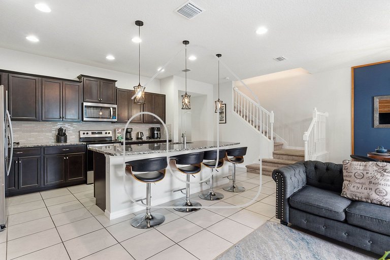 Casa 5Q Moderna c/ Piscina Privada em Windsor