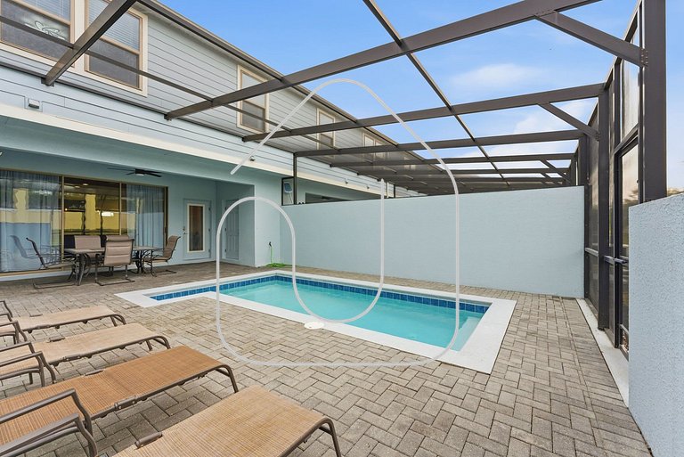 Casa 5Q Moderna c/ Piscina Privada em Windsor