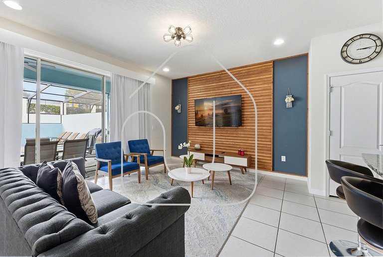 Modern 5BR Villa w/ Private Pool at Windsor